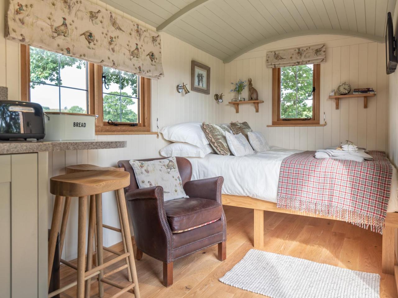 Padarn's Hut, Llandrindod Wells Villa Llanbadarn Fynydd Bagian luar foto